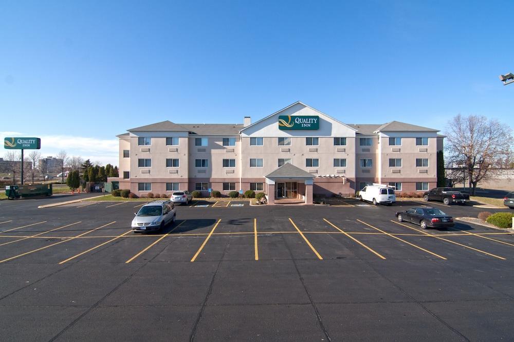 Quality Inn Brooklyn Center Exterior foto